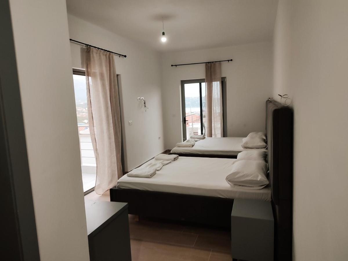 Petros Rooms 希马拉 外观 照片