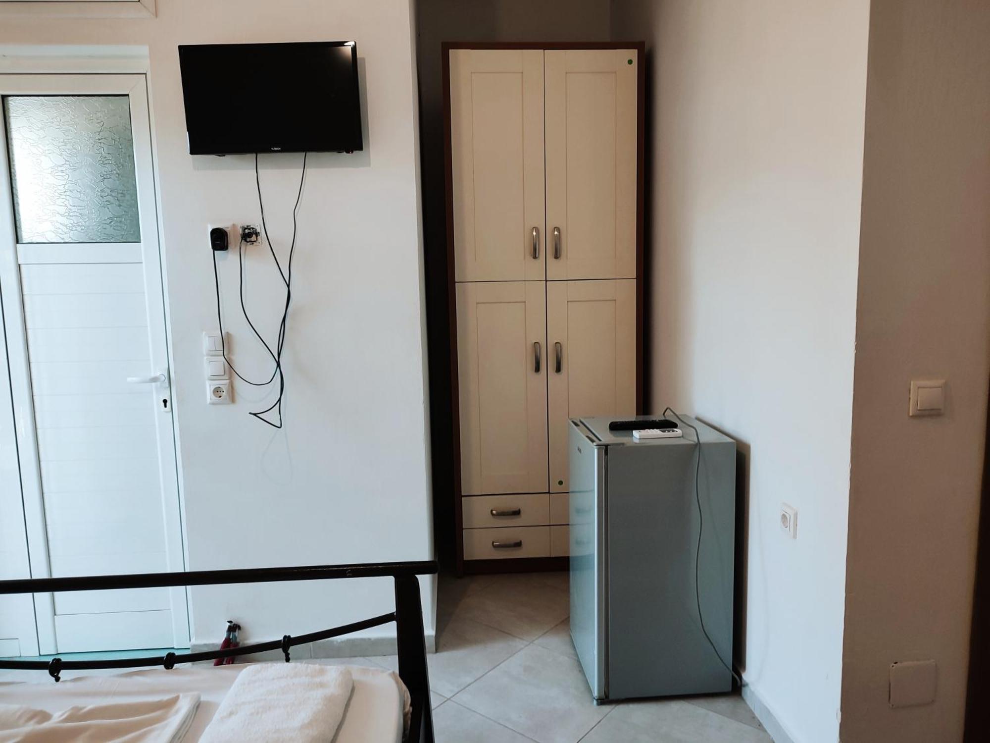 Petros Rooms 希马拉 外观 照片